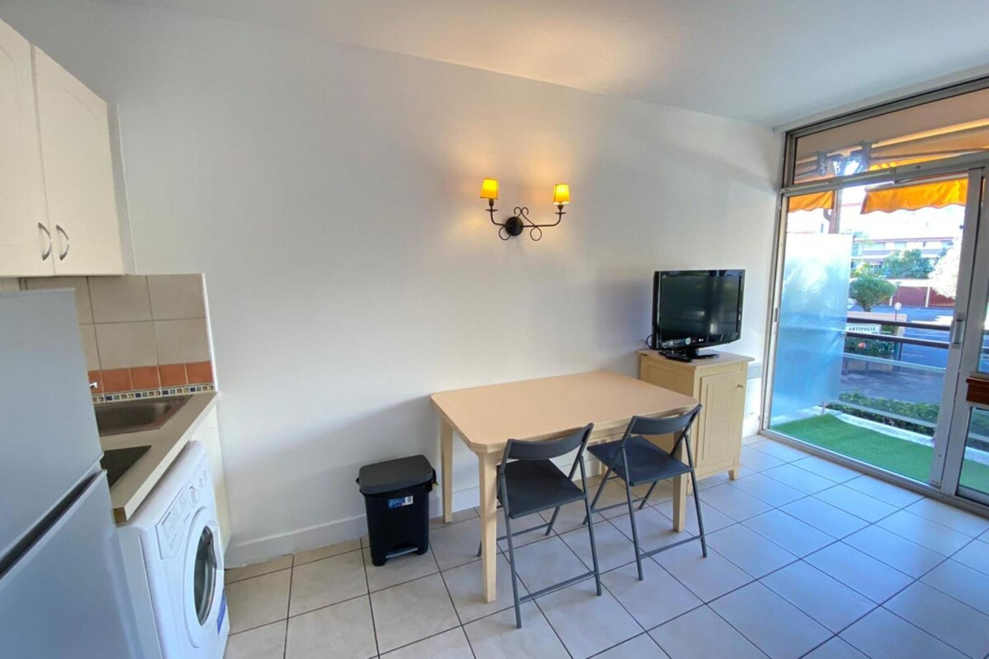06U - Beautiful Studio In Residence - Swimming Pool And Tennis Court Saint-Laurent-du-Var Exteriér fotografie