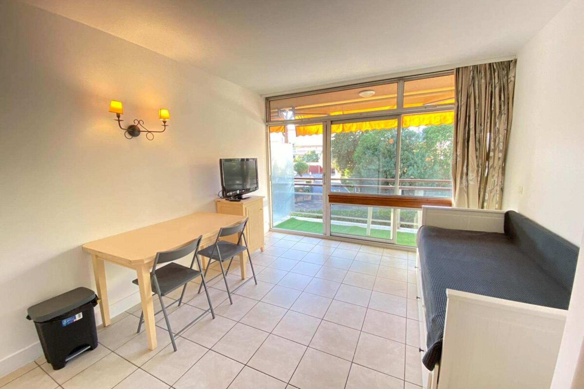 06U - Beautiful Studio In Residence - Swimming Pool And Tennis Court Saint-Laurent-du-Var Exteriér fotografie
